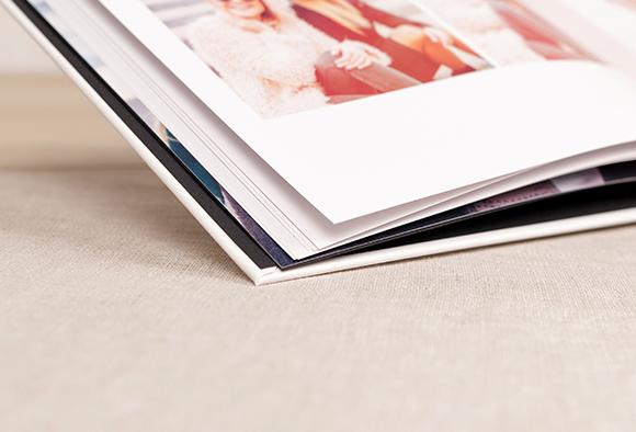 Landscape-Hardcover-H16-principal-product-img-06